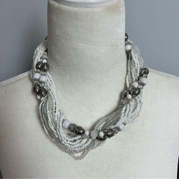 🍭4/$20 New Erica Lyons Beaded Twist Statement Necklace and Earring set - Picture 3 of 6